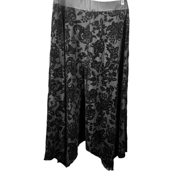 Black Floral Velvet Burnout Handkerchief Hem Skirt 1XL Fairy Whimsigoth Grunge - Picture 3 of 8